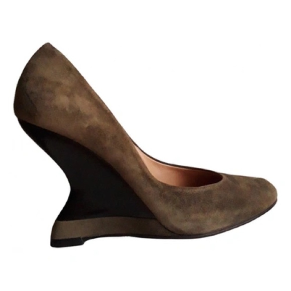Ferragamo Curved Heel Wedge